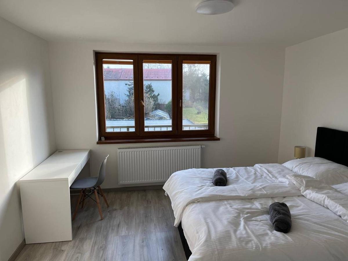Apartment Golden Prague 78 Vestec  Eksteriør bilde