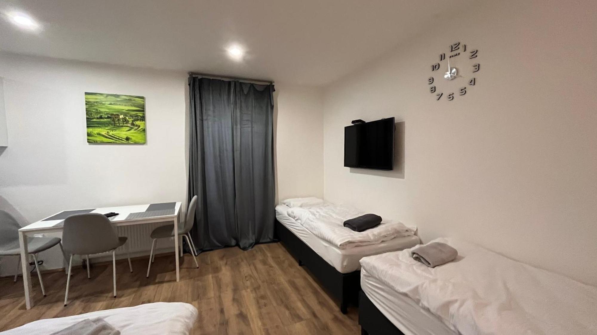 Apartment Golden Prague 78 Vestec  Eksteriør bilde