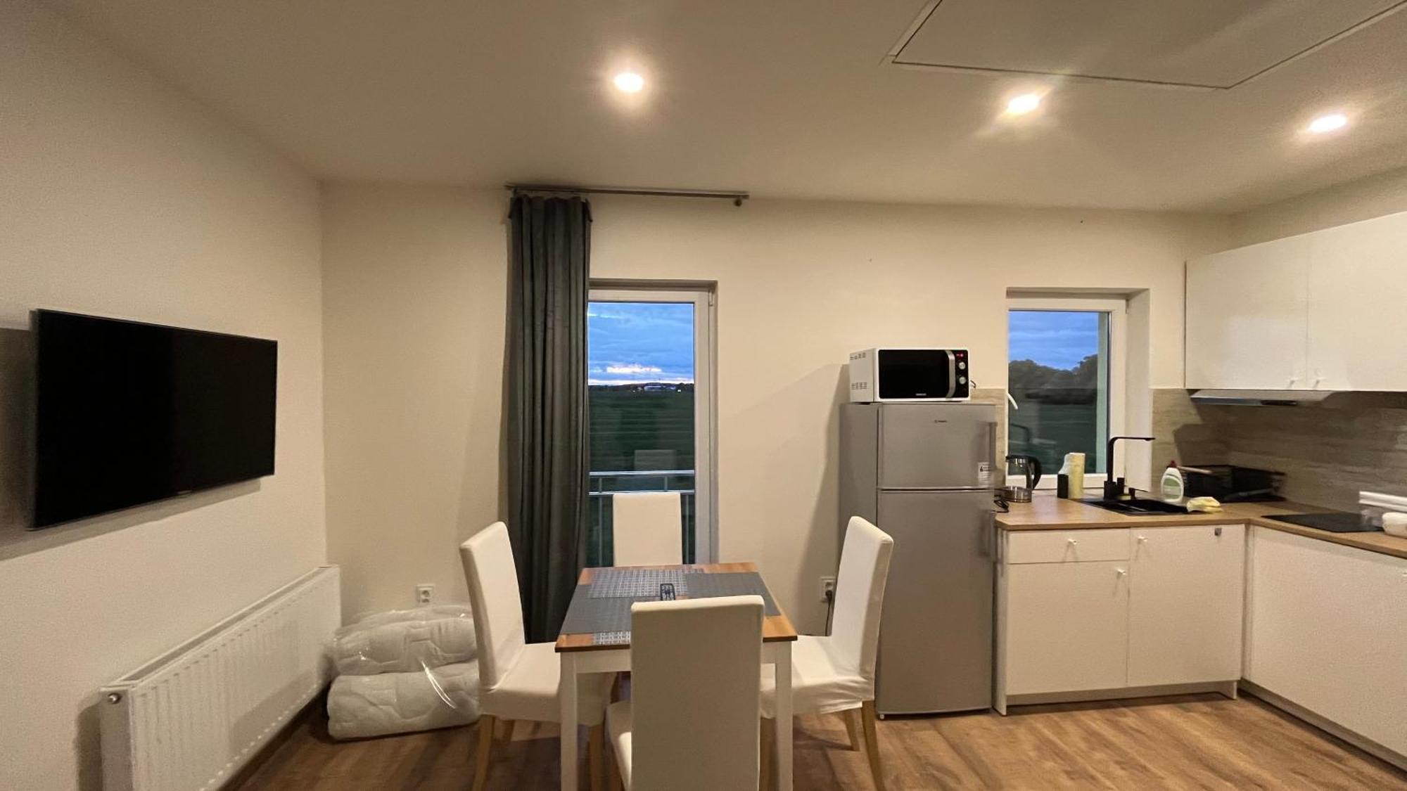 Apartment Golden Prague 78 Vestec  Eksteriør bilde